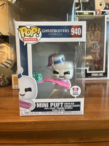 Funko Ghostbusters  Mini Puft Marshmallow W/ Ice Cream Scoop BR Exclusive