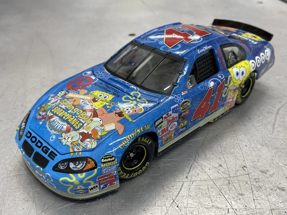 Casey Mears #41 Target SpongeBob SquarePants 2004 Dodge  1/24 NASCAR Die-Cast - Image 2 of 4