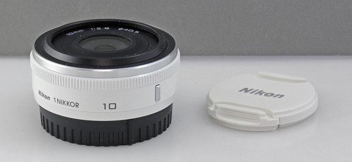 Nikon One Nikkor 10mm f2.8 Prime Lens - Nikon 1 mount V1 V2 J1 J2 J3 J4 - Picture 2 of 4