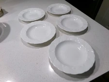 WEDGWOOD OCEANSIDE LOT OF 5 RIMMED SOUP BOWLS
