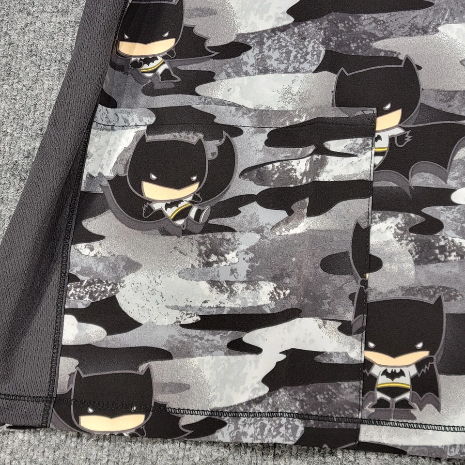 Batman Scrubs Top DC Comics Tooniforms Unisex Size 3XL V Neck Top TF759 - Image 4 of 4