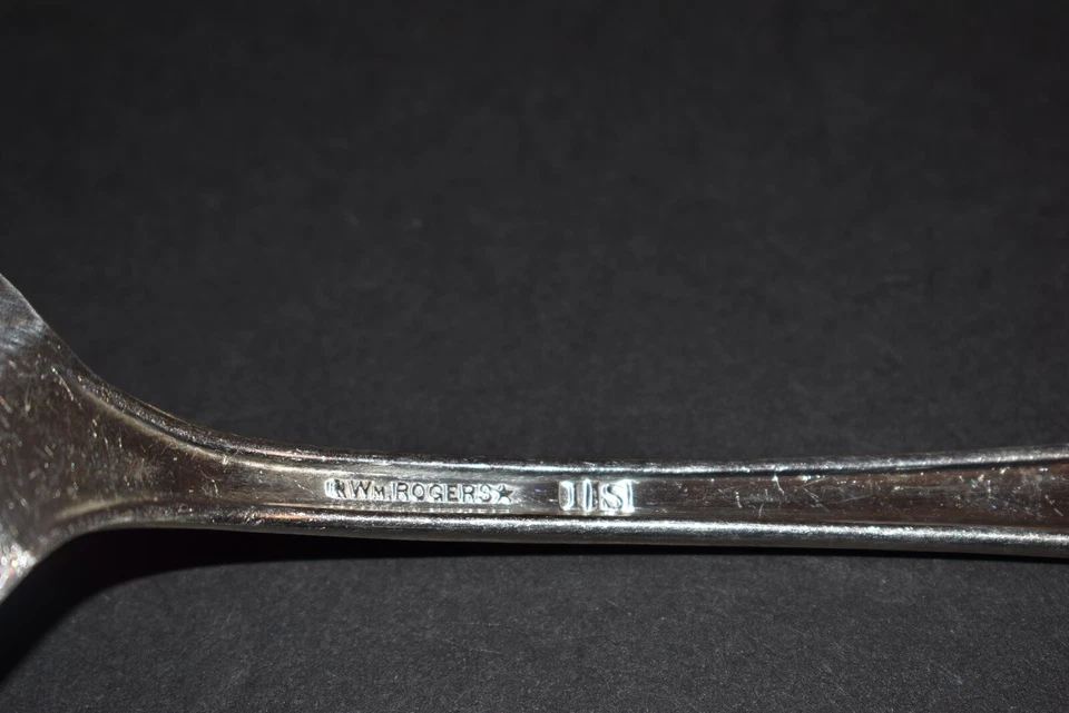 2 cucharas para servir sólidas vintage Wm Rogers Fascination 1936 plateadas Foto 3 de 3