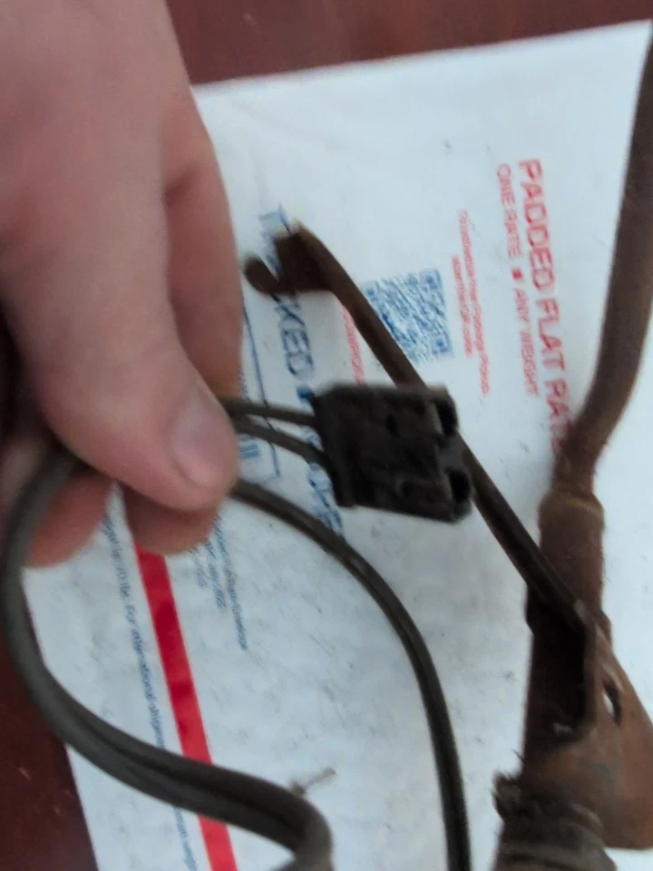 Pedal acelerador de gasolina especial Buick Skylark y GS 1965 con cableado Foto 3 de 4