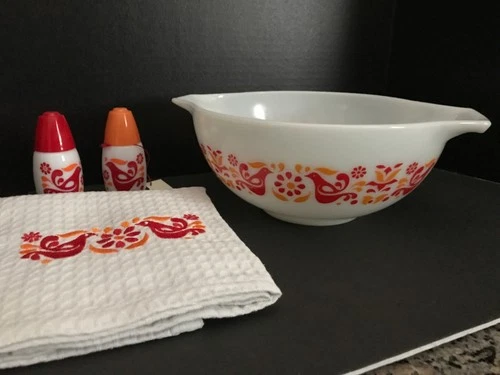 Vintage Gemco Friendship Dish Towel and Salt and Pepper Shakers - Pyrex