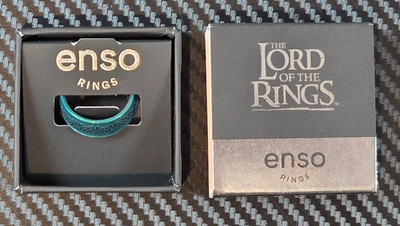Enso Lord of the Rings Silicone Ring Knots of Rohan Emerald/Black Pearl *Read