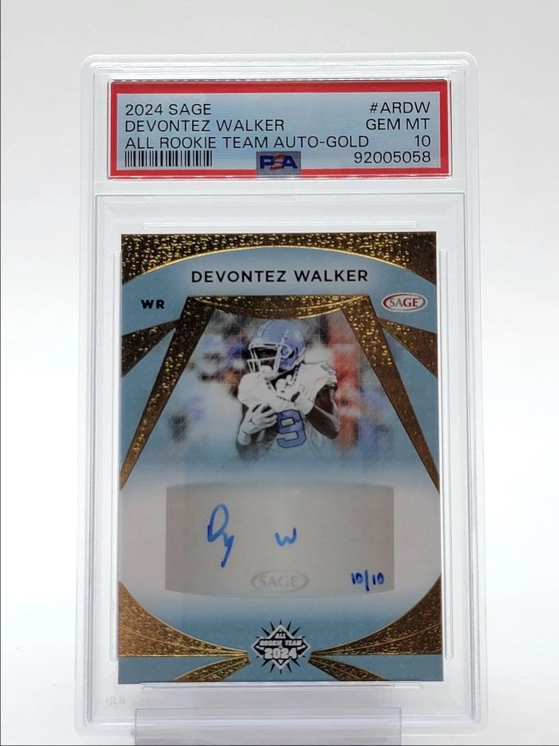 Devontez Walker Sage All Rookie Team Autographs #ARDW Gold