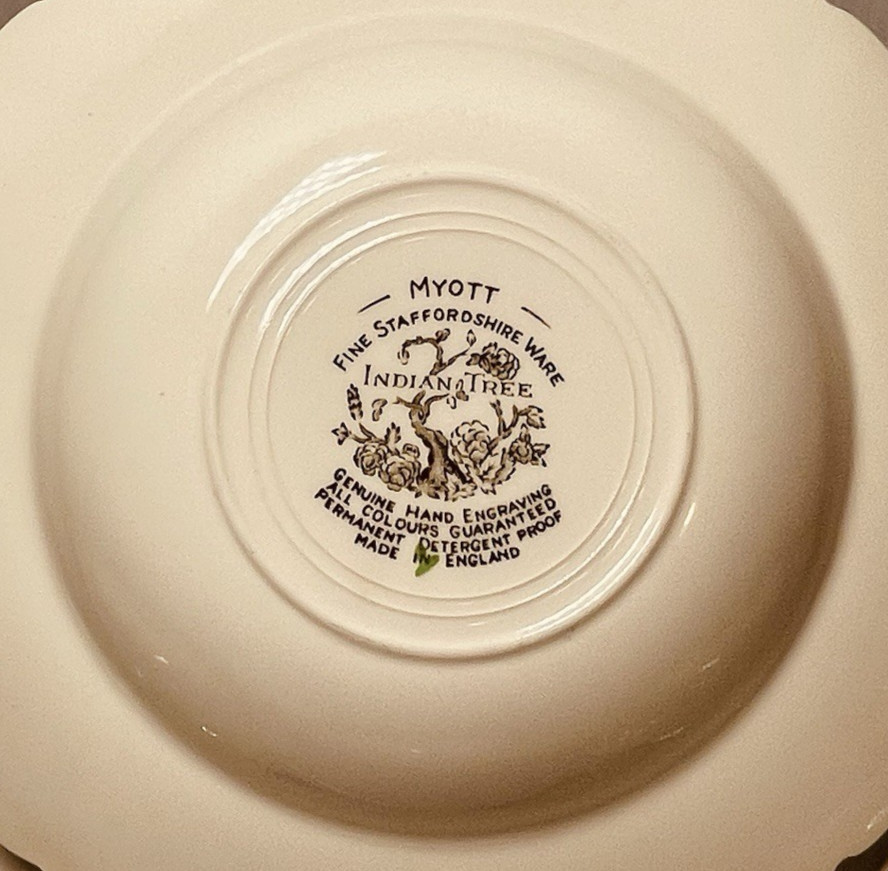 VTG 4 Myott Staffordshire Indian Tree 8" Salad Bread Plates Made in England.