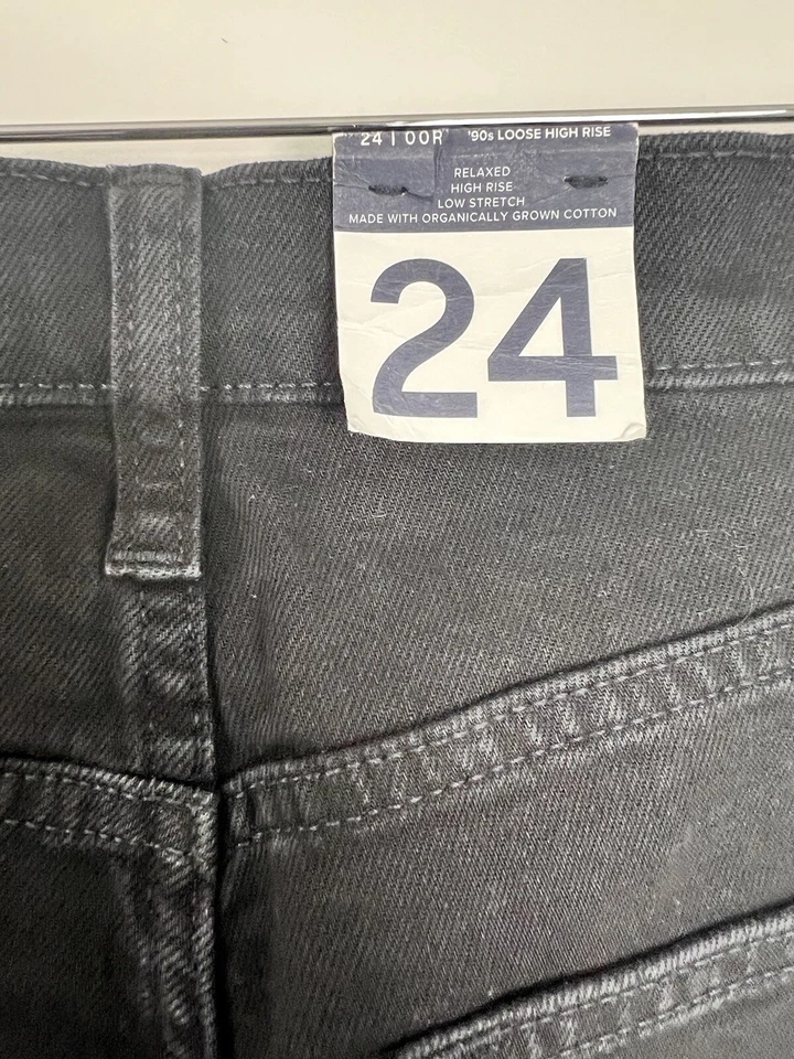 Pantalones de mezclilla sueltos Gap para mujer tiro alto años 90 nuevos con etiquetas, talla 24 00R negros precio de venta sugerido por el fabricante $80 Foto 3 de 4