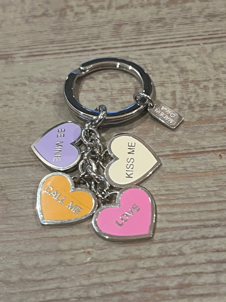チャーム COACH Colorful Heart Keychain Purse Charm Be Mine Love Kiss Me