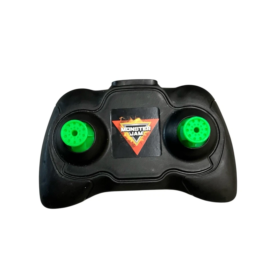 Monster Jam Spin Master Large Grave Digger RC Truck BKT Tires w/Remote 66801 - Image 4 of 4