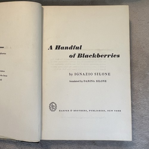 A Handful of Blackberries by Ignazio Silone 1953 1st Edition Hardcover~No DJ - Foto 9 di 12
