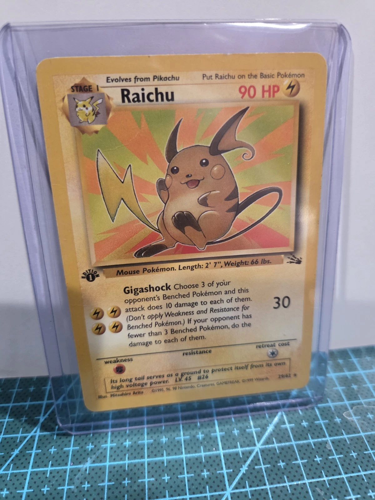 Pokémon TCG WOTC Raichu Fossil 29/62 1st Edition Rare 90HP ENG 1999