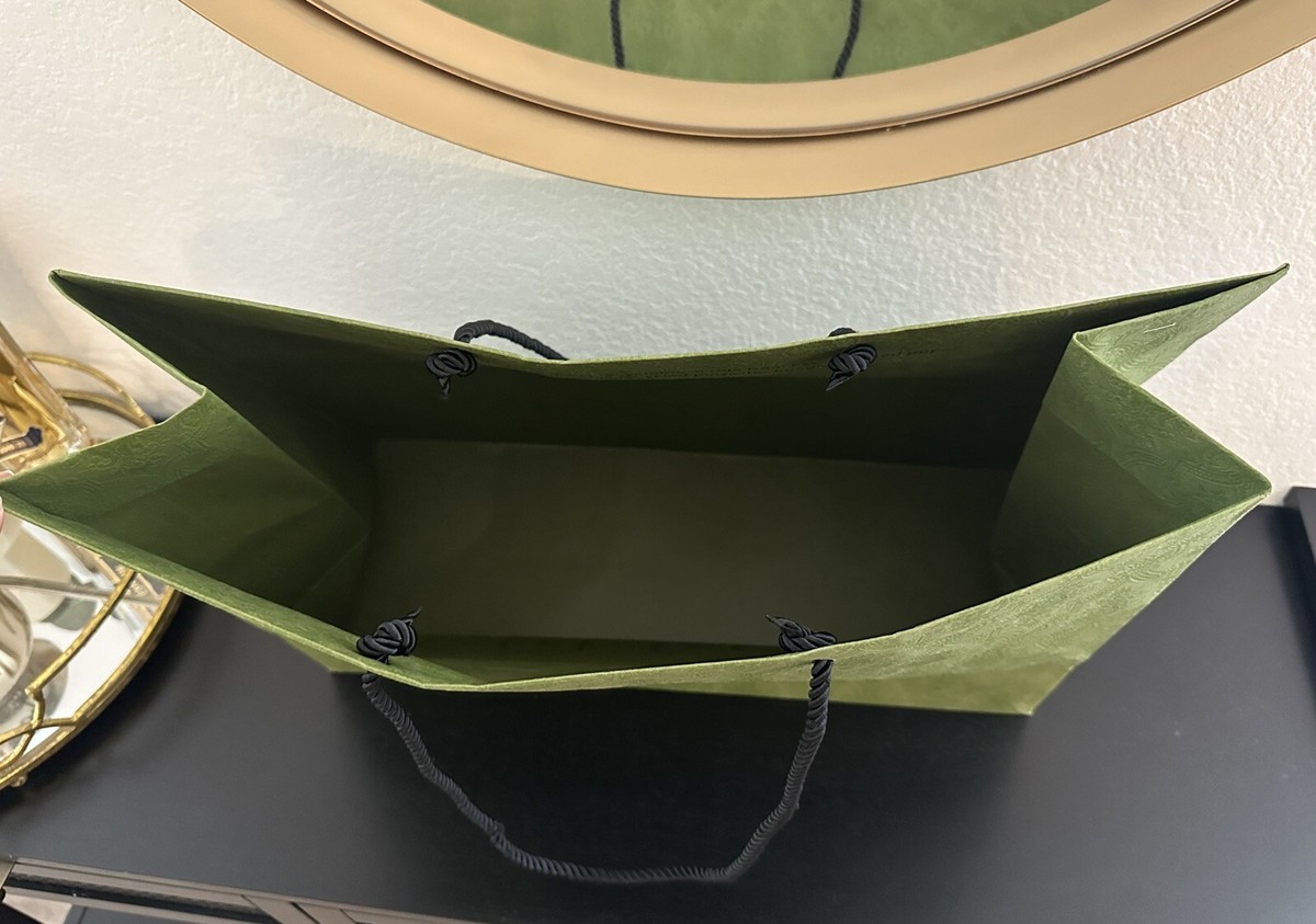 Authentic GUCCI THICK Paper Shopping Gift Bag LARGE - Year Authentic GUCCI THICK Paper Shopping Gift Bag LARGE - Year
