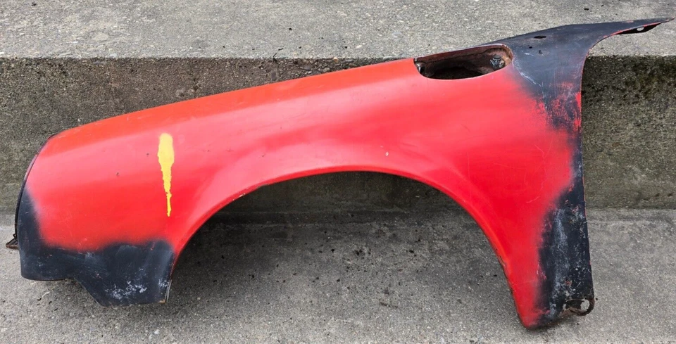 USED ORIGINAL GENUINE PORSCHE 911 912 LWB LEFT FRONT FENDER 1969-73 RUSTY - Image 2 of 4