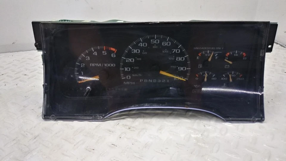 Grupo de velocímetro 16204835 para camioneta Chevrolet 1500 96 Foto 2 de 4