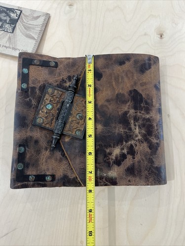 Iona Handcrafted Books Journal Traditional Italian Style Monk Hinge Pin Locking - Picture 14 of 14
