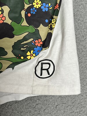 BAPE S 码花卉迷彩大猿头沐浴猿白色T 恤带包| eBay