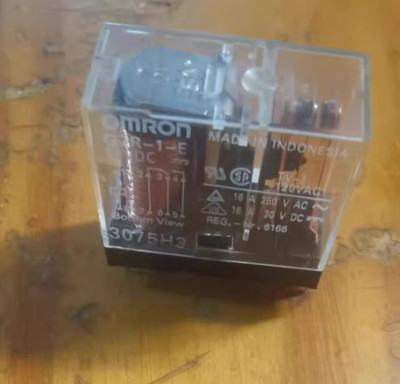 10PC NEW Omron relay G2R-1A-E 12VDC Free Shipping