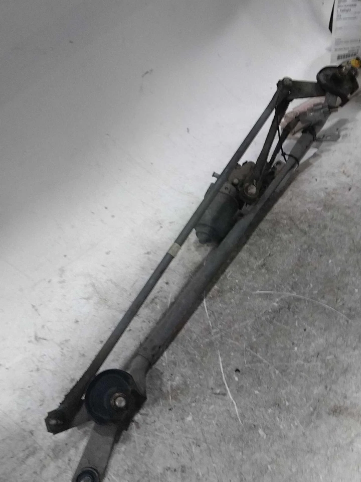 Used Windshield Wiper Motor fits: 2016 Toyota 4 runner Grade A - Image 2 of 4