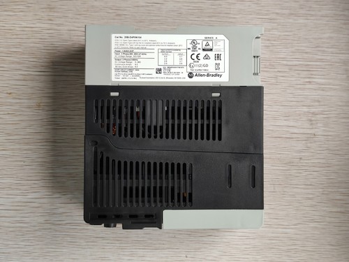 Allen-Bradley 25B-D4P0N104 frequency converter - Picture 2 of 4