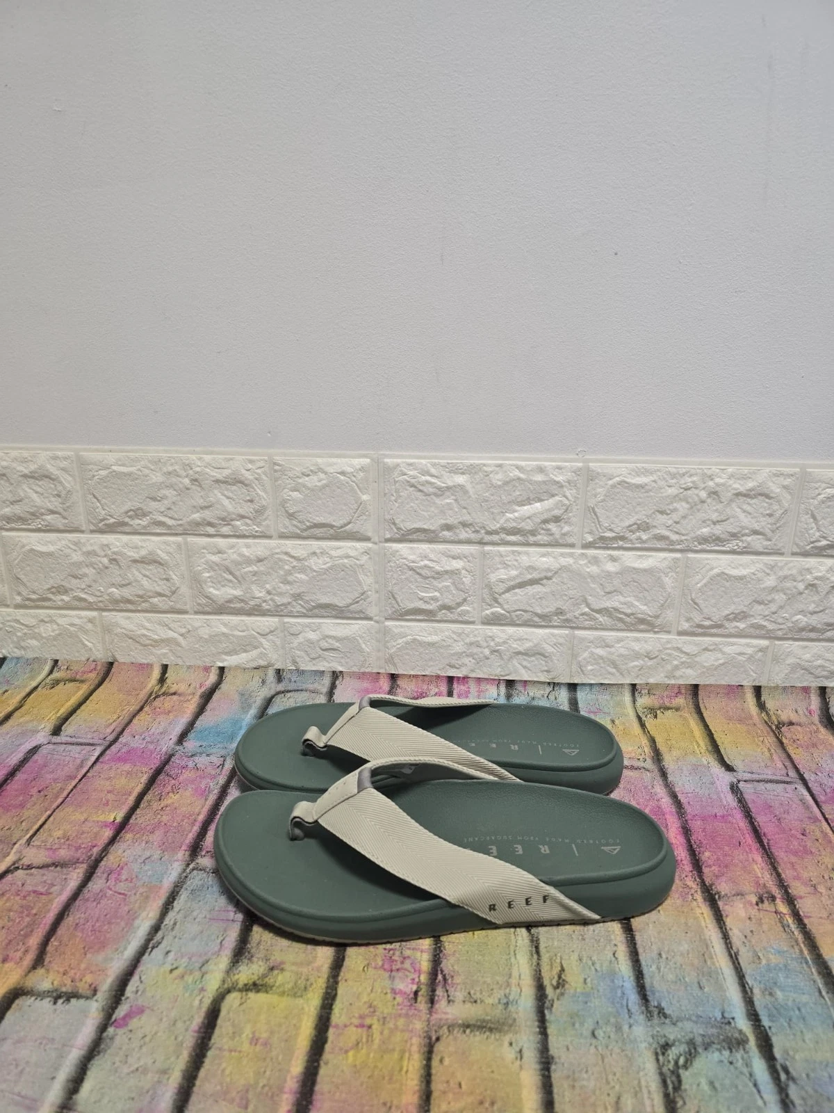 Reef The Raglan Flip Flops UK 8 Men's RRP £ 55 Tan / Seagrass
Opens in a new window or tab