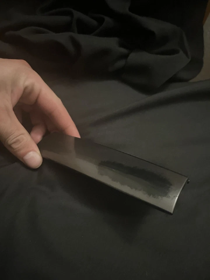 ✅❗️Pontiac G8 GT 2008 2009 consola central por encima de la cubierta de ajuste de tornillo de ventilación trasera OEM Foto 3 de 4