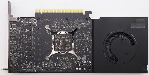 NVIDIA RTX A4000 16GB GDDR6 4x DP Grafikkarte - Afbeelding 2 van 3