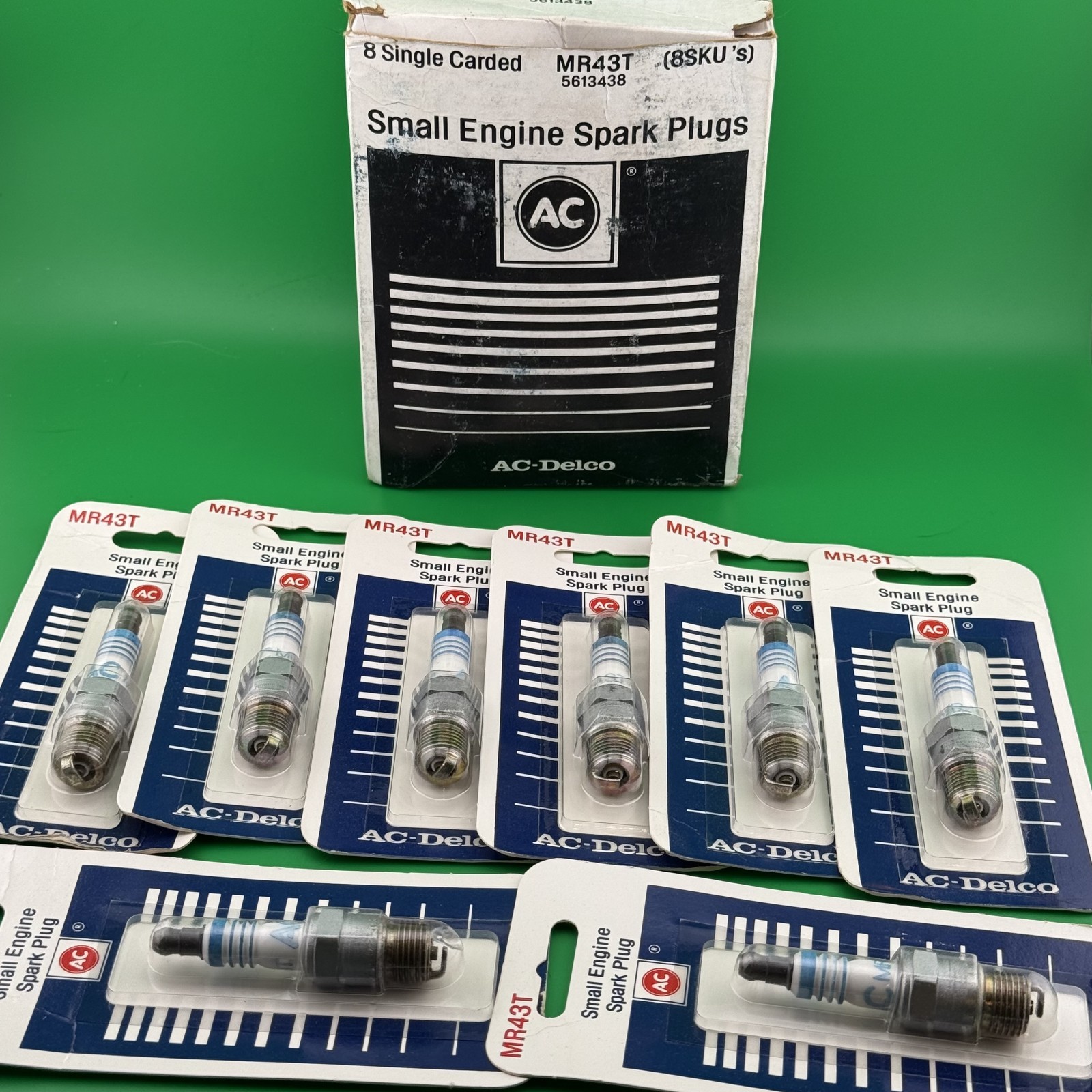 NOS MR43T Marine Spark Plugs car  truck Genuine ACDelco Parts 5613438 set of 8