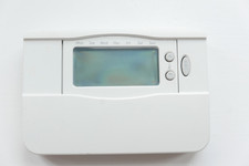 CENTER EHE0200361 Wireless Programmable Room Thermostat