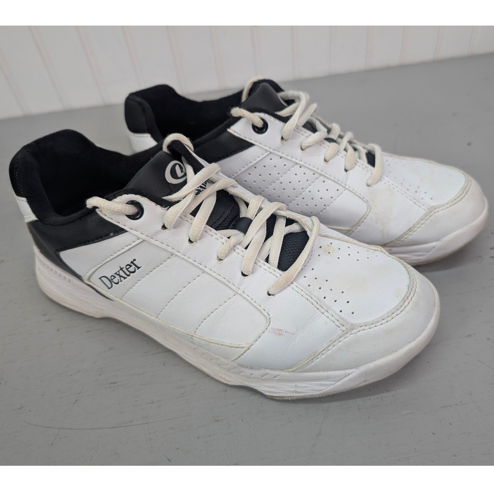 Mens White Black Leather Comfort Athletic Size 8.5