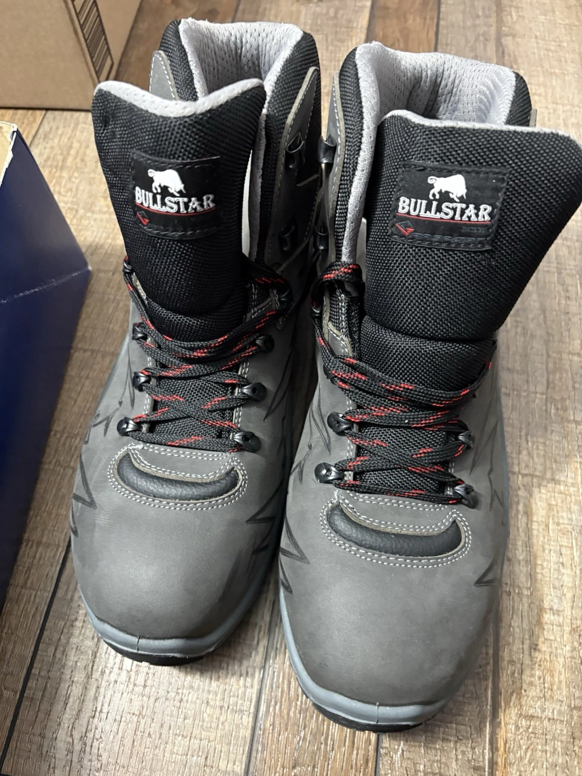 MICHELIN® STEEL TOE PUNCTURE-RESISTANT WATERPROOF WORK BOOTS