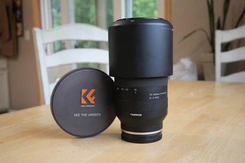 Tamron 70-300mm f/4.5-6.3 Di III RXD Telephoto Lens - Sony E-Mount (Black)