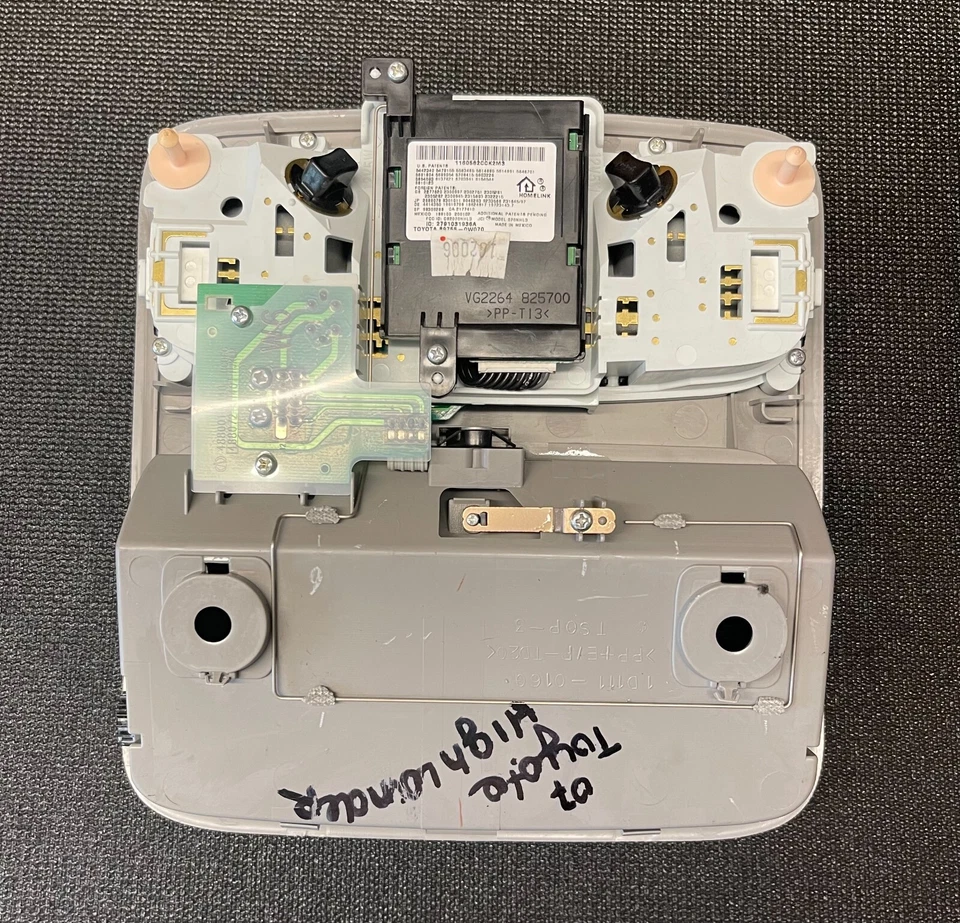 Toyota Highlander 2004 2005 2006 2007 domo superior lámpara de lectura OEM Foto 2 de 4