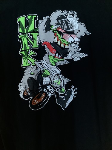 UNK 420 Graphics Gildan Hammer T Shirt XL Black