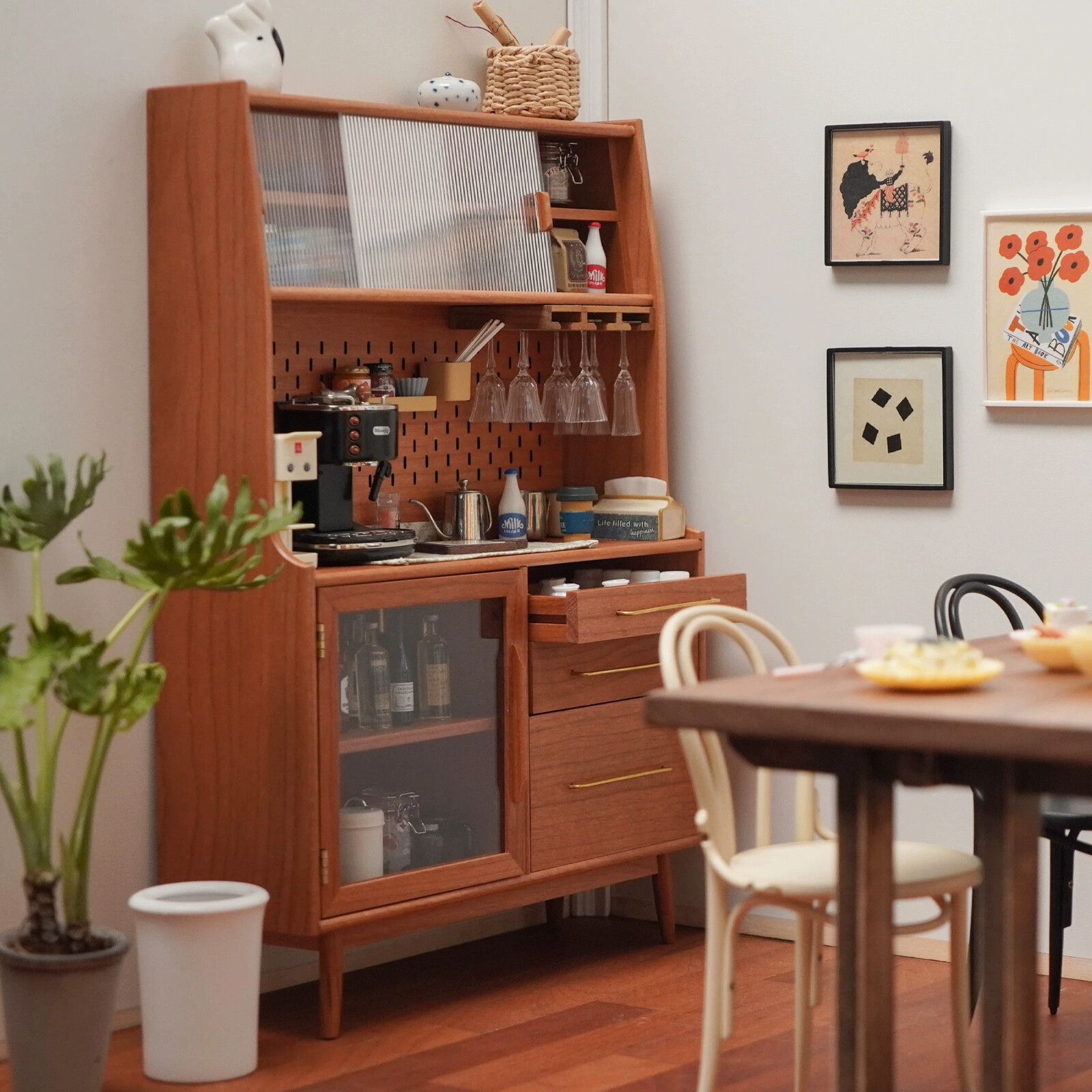 1:6 Scale Wood Miniature Furniture Kitchen sideboard storage Cabinet W/Drawersf5