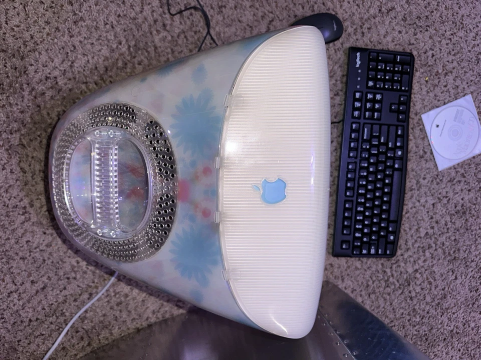 iMac G3 «Flower Power» (OS X 10.2.8) - Изображение 2 из 4