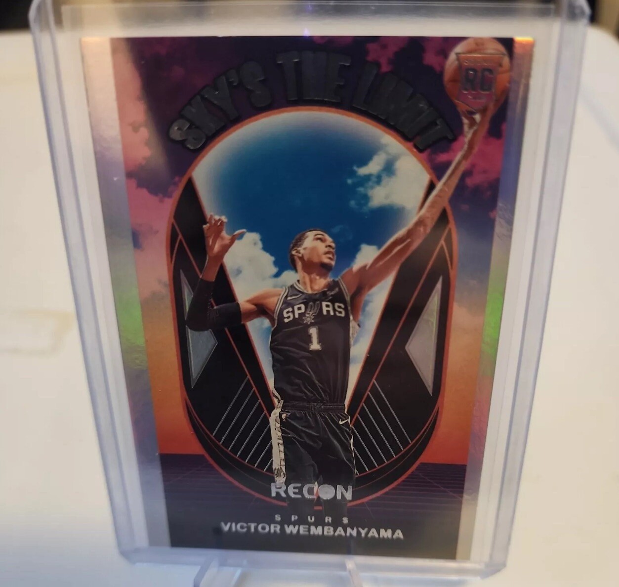 Victor Wembanyama 2023-24 Panini Recon Basketball Rookie RC - Sky's The Limit #9