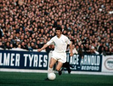 Leeds United 1 v Juventus 1 Leeds United Johnny Giles Old Photo
