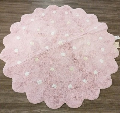 Lorena Canals Galletita Rug-Pink /4' x 8'' Round- Lightly Used