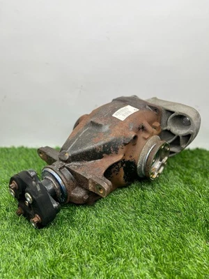 BMW E90 E93 330i Rear Differential Diff 3.73 Ratio 7566187 Genuine OEM 74k miles - Image 1 of 4