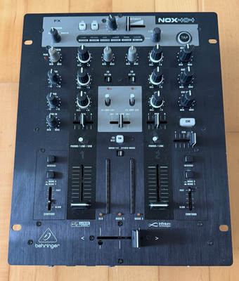 Behringer NOX 404 2-Kanal DJ Battle-Mixer VCA Crossfader FX USB Audio-Interface