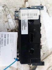 Temperature Control Rear Console Mounted Fits 15-19 SUBURBAN 1500 446370