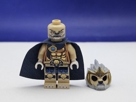 2013 LEGO 70108 Chima: Royal Roost COMPLETE w Minifig No Cards Manual Box