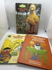 Vintage Sesame Street Follow That Bird!  Pet Show And Grover’s Book Of Animals
