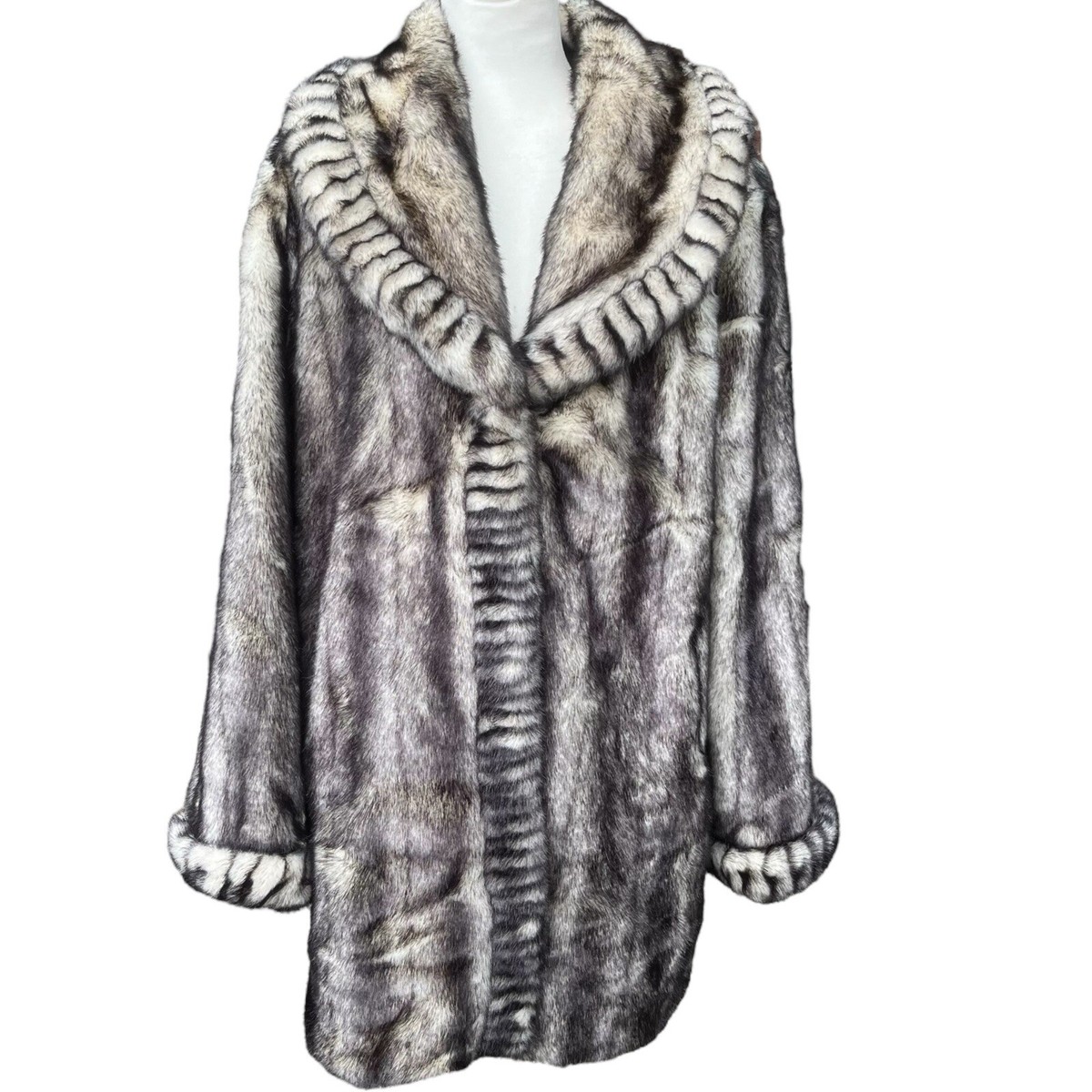 Vintage Dennis Basso Faux Fur Coat- Size Medium Chinchilla