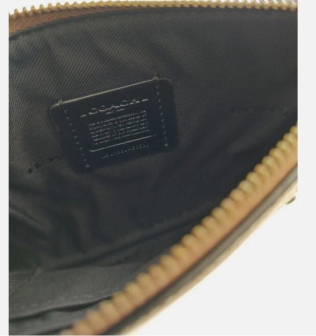 Bracciale nuovo con etichette autentico COACH pelle ciottolata Western rivetti Med oliva scuro 56530