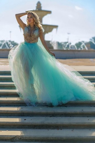 The "DUCHESS VANJA" Ocean Blue Green Crystal Lace & Tulle Wedding Ballgown Set - Picture 11 of 11