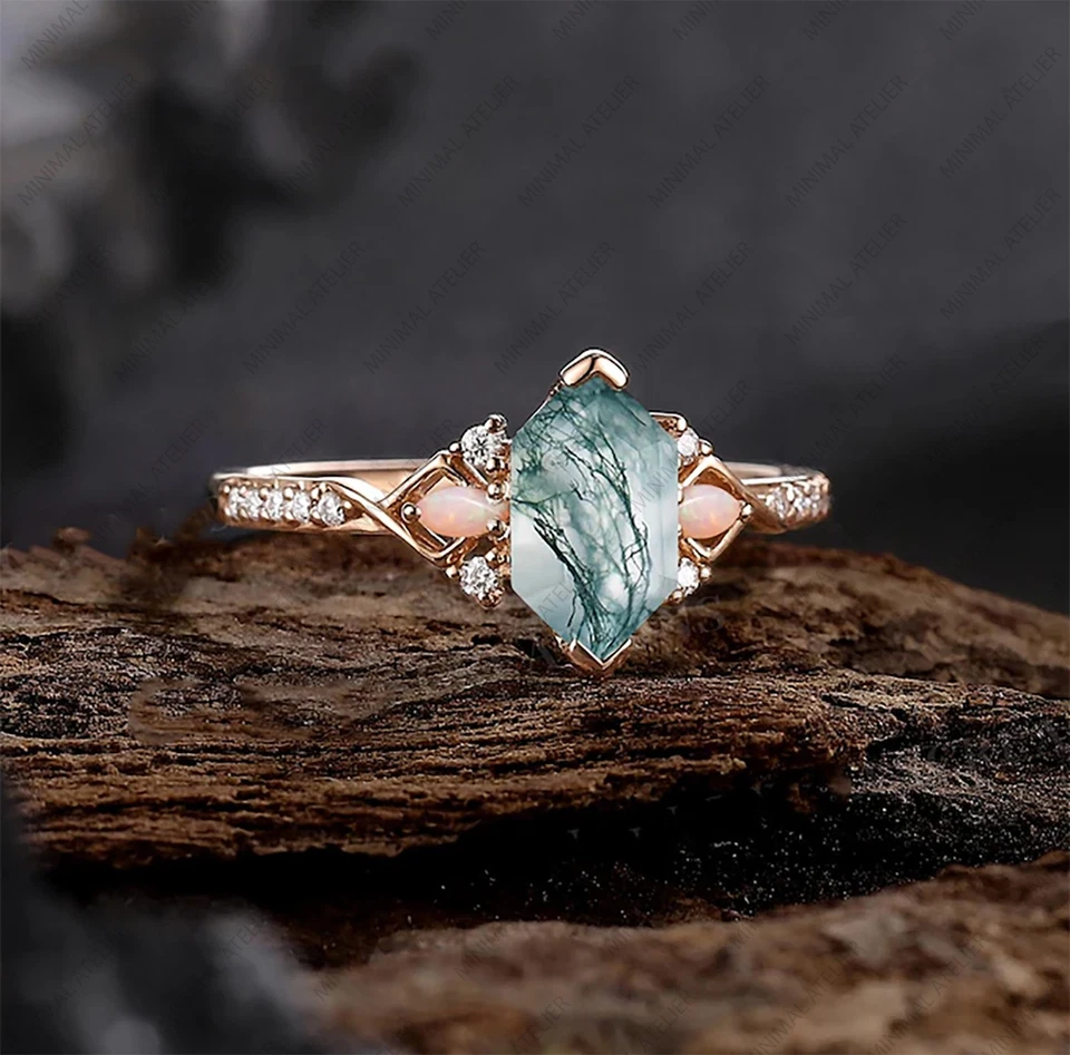 Anillo de boda único corte hexagonal musgo ágata, ópalo y diamante Art Deco media eternidad Foto 3 de 4