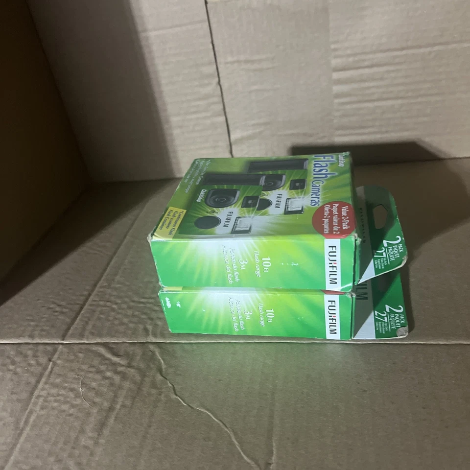 FUJIFILM QUICKSNAP FLASH CAMERAS 2PACKS WITH VALUE 2-PACKS EACH exp-2025 NEW A3 - Image 3 of 4
