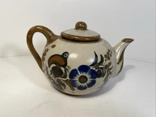 Vtg TONALA NETZI Mexican Sandstone Pottery BIRD FLORAL Folk Art TEAPOT 5x7”